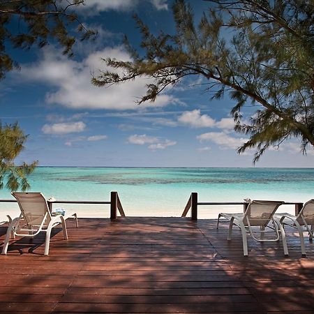 Hollywood Beach Suites Turks And Caicos Whitby Udogodnienia zdjęcie
